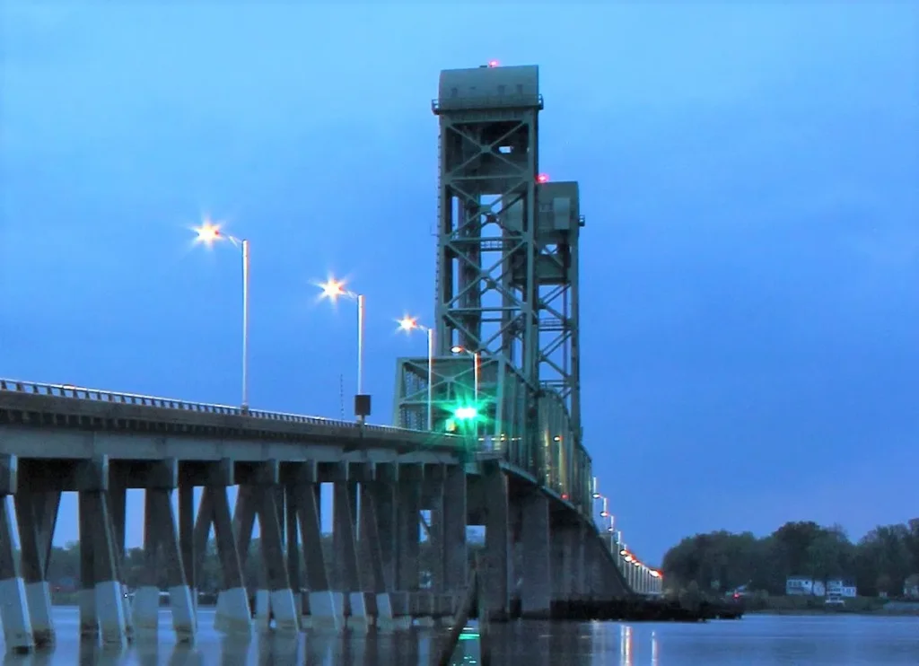 Benjamin Harrison Memorial Bridge rehabilitated by the use of UHPC to strengthen it's components 